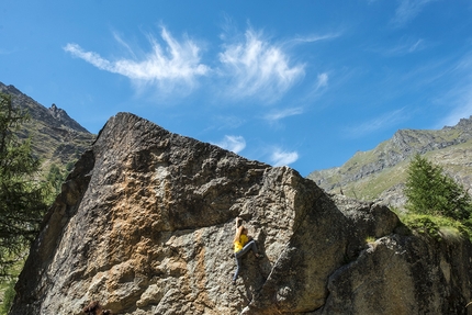 Granpablok, Gran Paradiso, Valle d'Aosta - Il raduno di arrampicata boulder Granpablok 2020 nel Parco Nazionale del Gran Paradiso in Valle d’Aosta