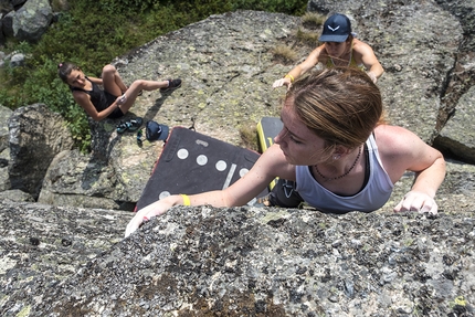 Granpablok, Gran Paradiso, Valle d'Aosta - Il raduno di arrampicata boulder Granpablok 2020 nel Parco Nazionale del Gran Paradiso in Valle d’Aosta