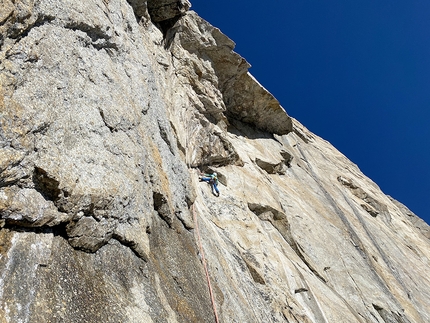 Grandes Jorasses: Federica Mingolla, Leo Gheza repeat Il Giovane Guerriero for Matteo Pasquetto