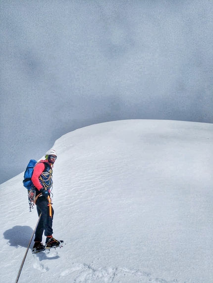 Gabarrou-Silvy, Aiguille Verte, Monte Bianco - Symon Welfringer e Aurélien Vaissier sulla Gabarrou-Silvy sull’Aiguille Verte, 07/2020