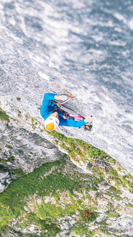 Des Kaisers neue Kleider, Wilder Kaiser, Nicolas Favresse, Sébastien Berthe - Nico Favresse and Sébastien Berthe climbing Des Kaisers neue Kleider, Wilder Kaiser, Austria 