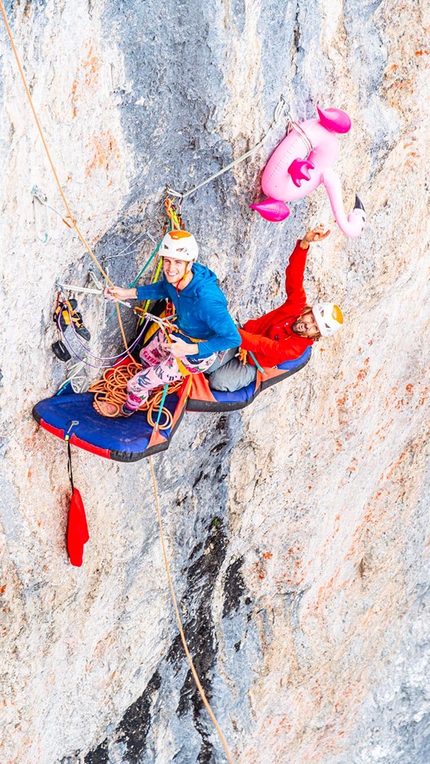 Des Kaisers neue Kleider, Wilder Kaiser, Nicolas Favresse, Sébastien Berthe - Nico Favresse and Sébastien Berthe climbing Des Kaisers neue Kleider, Wilder Kaiser, Austria 