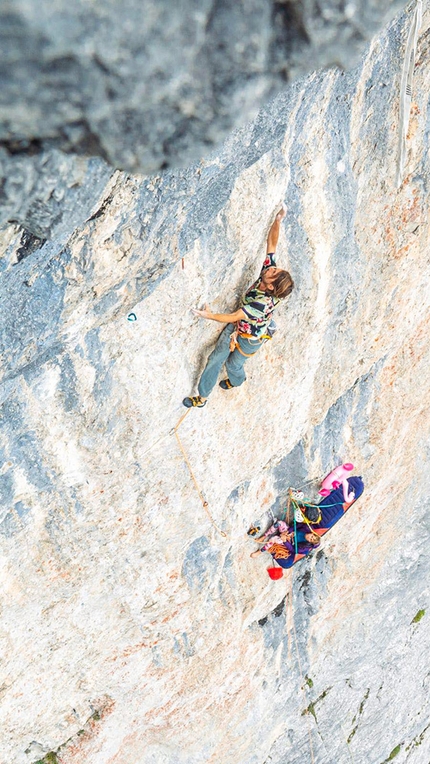 Des Kaisers neue Kleider, Wilder Kaiser, Nicolas Favresse, Sébastien Berthe - Nico Favresse belayed by Sébastien Berthe climbing Des Kaisers neue Kleider, Wilder Kaiser, Austria 