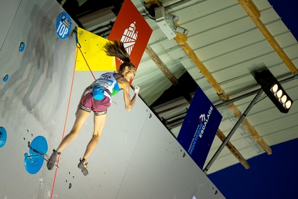 Laura Rogora e Adam Ondra: storica vittoria a Briançon