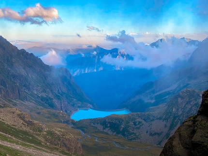 Dall'inferno al Paradiso, Vallone del Piantonetto , Hervé Barmasse, Stefano Perrone - Vallone del Piantonetto (Valle dell'Orco, Parco Nazionale del Gran Paradiso, Alpi Graie)