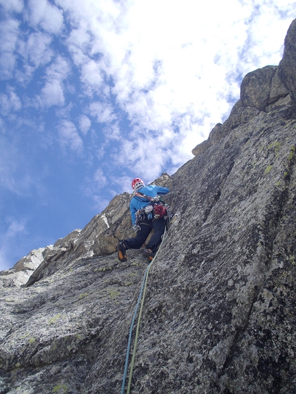 Elio Bonfanti, Bouteille, Grandes Jorasses - Sul quarto tiro di Vin de L’Enfer, Bouteille, Grandes Jorasses