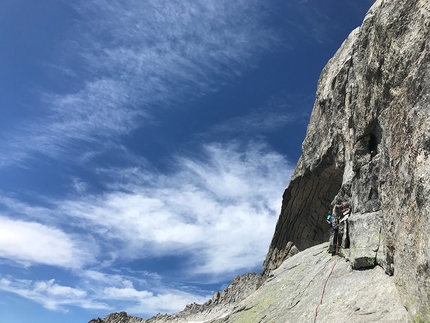 Diretta dei Cecoslovacchi alla Punta Ferrario in Val Masino liberata da Marazzi e Regallo