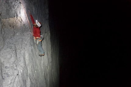 Eiger Odyssee salita in giornata da Nicolas Favresse e Sébastien Berthe