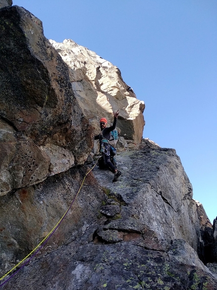 Monte Emilius, Via Giordi, Valerio Stella, Stefano Cordaro, Lorenzo Di Francesco - Sull'ultimo tiro della Via Giordi al Monte Emilius