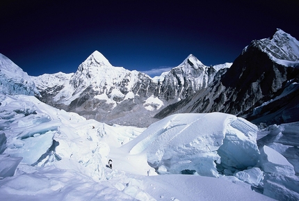 Nepal, Himalaya - Salendo l'Icefall sul versante sud dell'Everest, Nepal, Himalaya