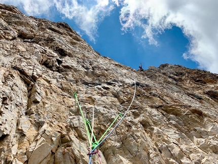 Cima Piccola di Lavaredo, Tre Cime di Lavaredo, Dolomiti, Simon Gietl, Vittorio Messini - Simon Gietl e Vittorio Messini durante l'apertura di Backstage alla Cima Piccola di Lavaredo, Dolomiti