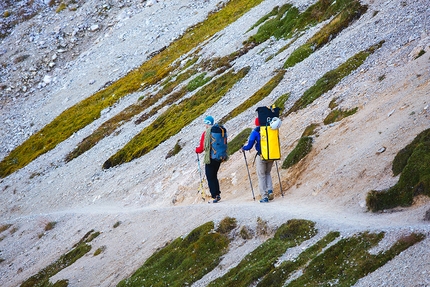 Space Vertigo, Tre Cime di Lavaredo, Dolomiti, Alessandro Baù, Claudio Migliorini, Nicola Tondini - In avvicinamento a Space Vertigo, Tre Cime di Lavaredo, Dolomiti