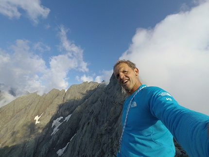 Le Montagne della Cultura, oggi su RAI 3 con Simone Moro e Lino Zani alla scoperta delle Orobie e l'Adamello 