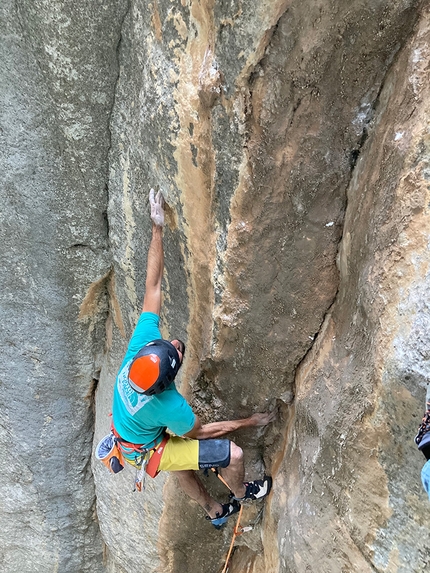 Turkey climbing, Ala Daglar, Zorbey Aktuyun - Zorbey Aktuyun making the first ascent of the trad climb Kült at Pınarbaşı Canyon in the Aladağlar massif in Turkey