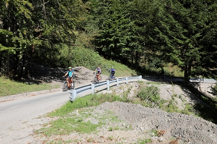 European Green Belt - Salendo a Sella Carnizza, esplorando in bici il tratto tra Friuli Venezia Giulia e la Slovenia dell’European Green Belt