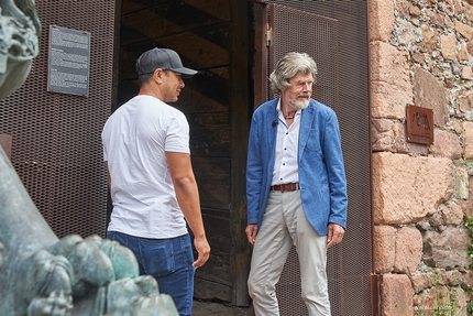 Reinhold Messner, Nirmal Purja - Reinhold Messner and Nirmal Purja meeting at Sigmundskron Castle at Bozen