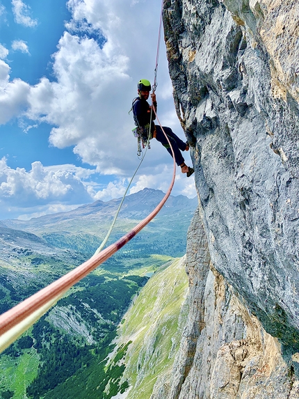 Col Becchei, Fanes, Dolomites, Simon Kehrer, Manuel Baumgartner - The King of Fanes on Col Becchei in the Dolomites first ascended by Manuel Baumgartner e Simon Kehrer