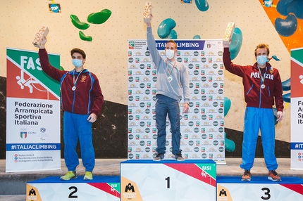 Campionato Italiano Boulder 2020 - 2. Davide Marco Colombo 1. Gabriele Moroni 3. Michael Piccolruaz, podio maschile Campionato Italiano Boulder 2020