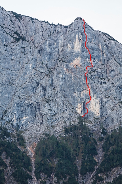 Feuerhorn, Wolke 7, Luka Lindič, Ines Papert - The line of Wolke 7, Hinteres Feuerhorn, Germany, first ascended by Luka Lindič and Ines Papert