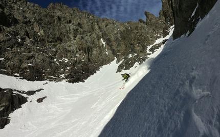 Aiguilles du Brouillard (P.ta Saviotti) - Couloir sud-west