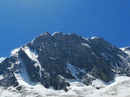 Grandes Jorasses, Via Cassin, Dario Bertoletti, Diego Manini, Luca Masarati - Les Grandes Jorasses in tutto il loro fascino