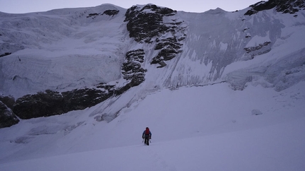 Mount Tetnuldi, Georgia: Temur Kurdiani solos new route up West Face