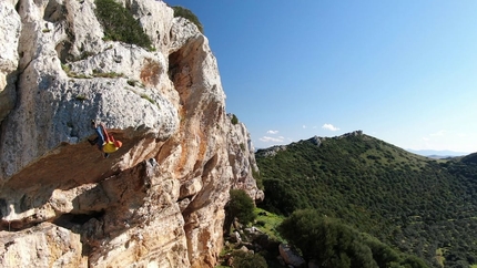 Furtei in Sardegna: piccole falesie crescono