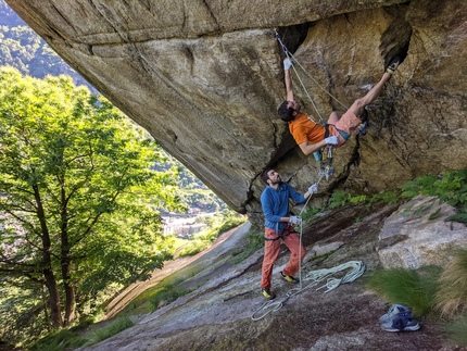 Valle Orco arrampicata, Greenspit - Marco Sappa su Greenspit in Valle dell'Orco