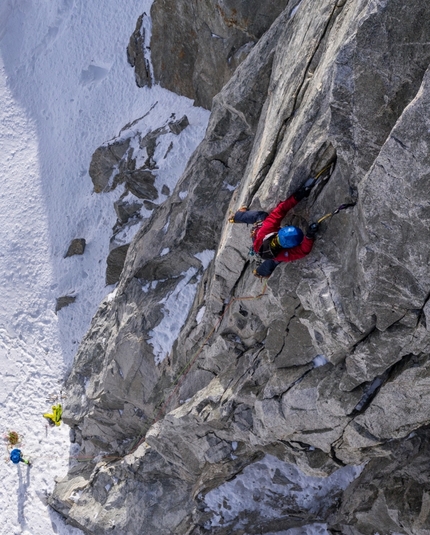 Grand Flambeau, Monte Bianco - Anna Torretta in azione nel settore Cuori di Ghiaccio al Grand Flambeau, Monte Bianco