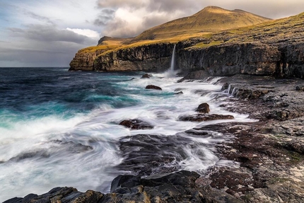 Il fotografo naturalista Stefano Tiozzo oggi su Instagram