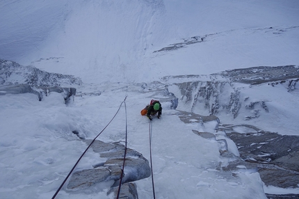 Sagwand, Valsertal, Austria, Martin Feistl, Sven Brand - Martin Feistl and Sven Brand climbing 24 hours of freedom on the north face of Sagwand, Valsertal, Austria (11/2020)