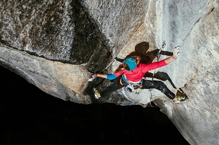 Federica Mingolla, Valle Orco, Caporal - Federica Mingolla climbing Angels and Demons on Caporal in Valle dell'Orco