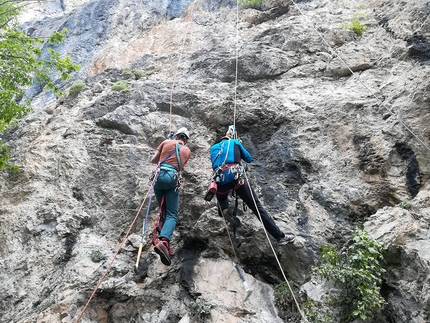 Falesia di Lodrino - Francesco Cancarini, Val Trompia - Falesia di Lodrino - Francesco Cancarini: Federico Palini e Beppe Forte su Ventun bordò