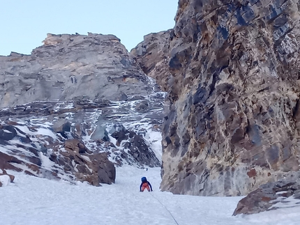 Valle dell’Orco, Gran Couloir della Levannetta, Levannetta, Valle Orco, Giancarlo Maritano, Umberto Bado - Gran Couloir della Levannetta in Valle dell’Orco (Umberto Bado, Giancarlo Maritano 29/10/2020)