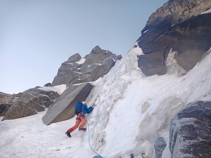 Valle dell’Orco, Gran Couloir della Levannetta, Levannetta, Valle Orco, Giancarlo Maritano, Umberto Bado - Gran Couloir della Levannetta in Valle dell’Orco (Umberto Bado, Giancarlo Maritano 29/10/2020)