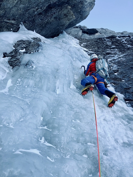 Gross Ruchen, Switzerland, Dani Arnold, Roger Schäli - Dani Arnold and Roger Schäli establishing Egidius up the North Face of Gross Ruchen in Switzerland (21/11/2020)