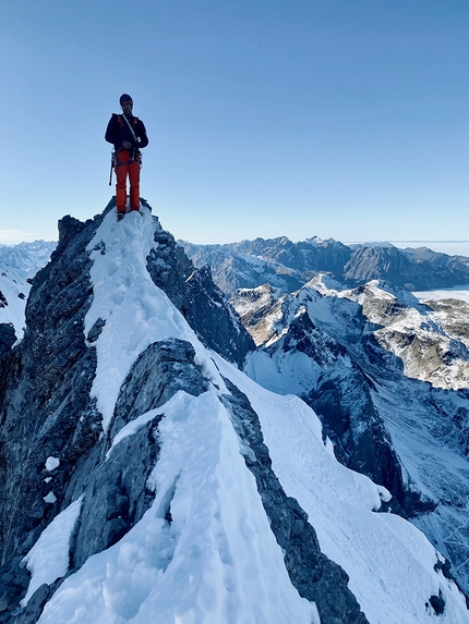 Gross Ruchen, Switzerland, Dani Arnold, Roger Schäli - Dani Arnold and Roger Schäli establishing Egidius up the North Face of Gross Ruchen in Switzerland (21/11/2020)
