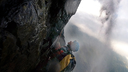 Cascate del Serio, canyoning - L'esplorazione delle Cascate del Serio effettuato dal team Vertical Water, settembre 2020