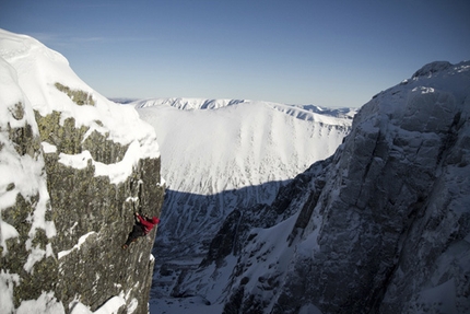 Ines Papert in Scotland, new Ben Nevis and Cairngorms winter climbs