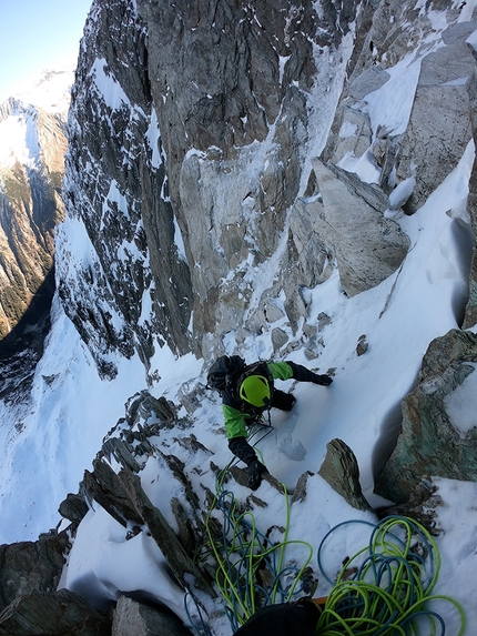 Großer Greiner, Simon Messner, Martin Sieberer, Zillertal - Simon Messner and Martin Sieberer climbing Großer Greiner,  Zillertal Alps