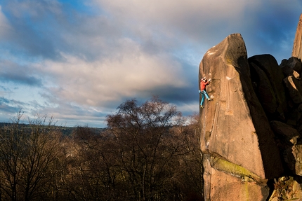 Pearson e Ciavaldini e le difficili vie trad a Black Rocks in Inghilterra