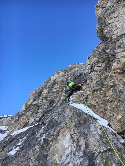 Gran Sometta, Valle d'Aosta, François Cazzanelli, Roger Bovard, Emrik Favre, Jerome Perruquet, Francesco Ratti, Stefano Stradelli - Gran Sometta (3361m), Valle d'Aosta: 