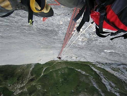 Manolo, Maurizio Zanolla, Solo per vecchi guerrieri, Dolomites - Pitch 3 of Solo per vecchi guerrieri, Vette Feltrine, Parete Gran Burrone