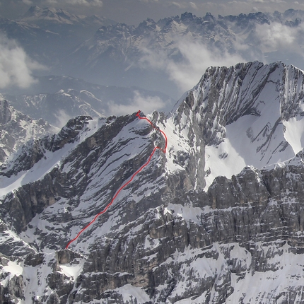 Croda de Marchi, Marmarole, Dolomiti - Discesa della parete ovest della Croda de Marchi Sud nel gruppo delle Marmarole, Dolomiti (Davide D’Alpaos, Loris De Barba, Francesco Vascellari, 05/05/2020)