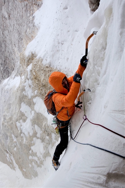 Karwendel, David Bruder, Martin Feistl - David Bruder and Martin Feistl making the first ascent of Stalingrad between Grubenkarspitze (2663m) and Plattenspitze (2492m) in the Karwendel massif in Austria.