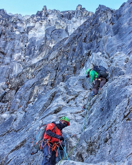 Luza Peak, Nepal, Sherpa, Pemba Sharwa Sherpa, Urken Sherpa, Lhakpa Gyaljen Sherpa - Luza Peak in Nepal climbed by Pemba Sharwa Sherpa, Urken Sherpa, Lhakpa Gyaljen Sherpa, winter 2020