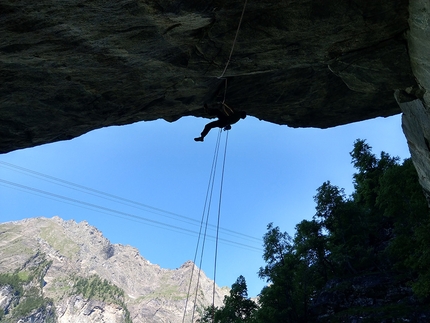 Valle Bavona, Alexandra Schweikart, Christopher Igel - Space Force, the new multi-pitch rock climb in Valle Bavona, Switzerland by Alexandra Schweikart and Christopher Igel