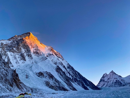 K2: persa ogni speranza di ritrovare in vita Juan Pablo Mohr, Muhammad Ali Sadpara e John Snorri