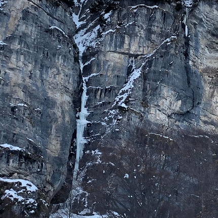 Dolomiti di Brenta, Val delle Seghe, Franco Nicolini, Davide Galizzi - Solo per tipi Tosti in Val delle Seghe, Dolomiti di Brenta (Franco Nicolini, Davide Galizzi 2021)