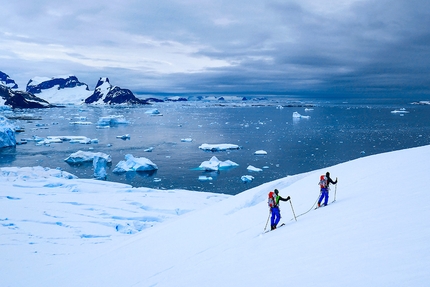 Antarctica, Gianluca Cavalli, Manrico Dell'Agnola, Marcello Sanguineti - Ski mountaineering in the Antarctic, with Gianluca Cavalli, Manrico Dell'Agnola and Marcello Sanguineti